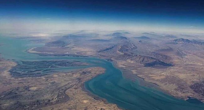 Irán vuelve a cerrar el estrecho de Ormuz