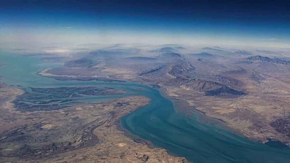 Irán vuelve a cerrar el estrecho de Ormuz