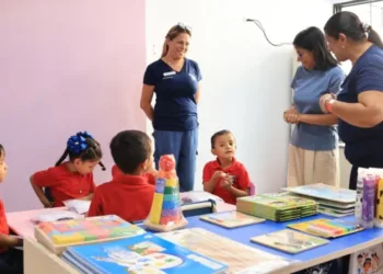 Presidenta (E) Delcy Rodríguez convoca a unión nacional para exigir fin de las sanciones