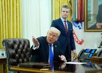 EE.UU.: legisladores piden destitución de Trump y Hegseth por amenazas de genocidio contra Irán