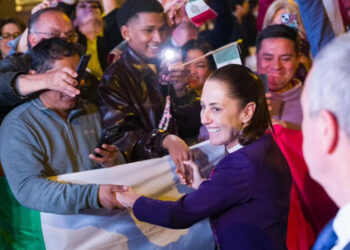 Sheinbaum llega a Barcelona para la cumbre de líderes progresistas