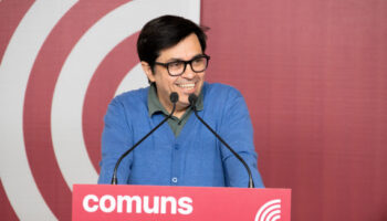 Pisarello: “La regularització de migrants i la suspensió del desnonament de Sant Agustí són victòries de la ciutadania”