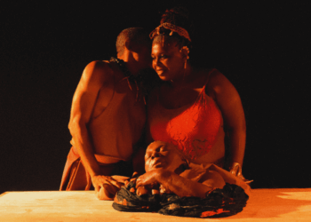 Silvia Albert Sopale vuelve a Teatro del Barrio con LÖTÒ, una obra para reconciliar al público con sus cuerpos