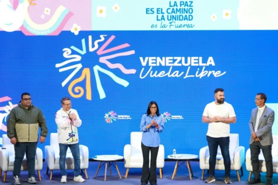 Delcy Rodríguez ratifica lealtad absoluta al presidente Maduro y al pueblo