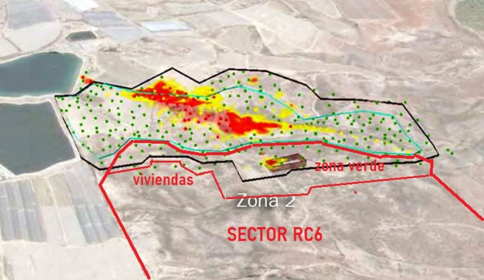 Salvemos Mojácar y DUNA denuncian la urbanización con «zona verde sobre fosa radiactiva y viviendas con vistas al plutonio»