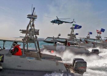 CGRI: Con las amenazas neutralizadas, se garantizará un tránsito estable por el estrecho de Hormuz