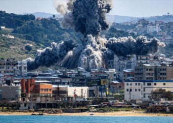 Informe: Irán advierte a EEUU sobre ataques israelíes al Líbano