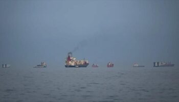 2.000 buques y 20.000 marineros están atrapados en el Golfo Pérsico