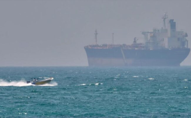 Ormuz solo se reabrirá bajo acuerdos iraníes, afirma Qalibaf