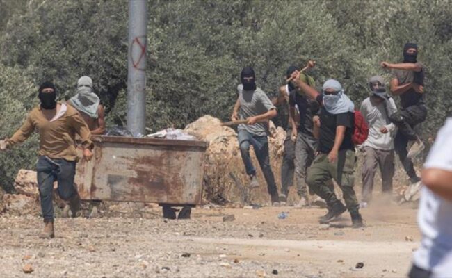 UE aprueba sanciones a colonos israelíes por violencia en Cisjordania pero descarta la suspensión del Acuerdo de Asociación UE-Israel o el boicot a los productos de los asentamientos