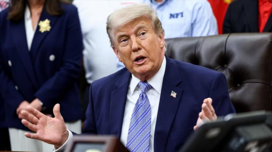 Mearsheimer: Trump, atrapado entre 2 opciones desastrosas ante Irán