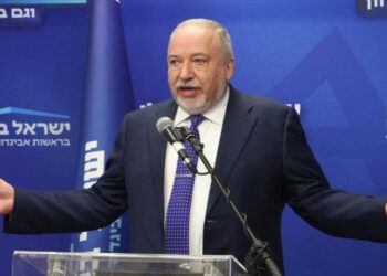 Lieberman: acuerdo Netanyahu-Trump haría de Israel una “república bananera”
