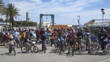 Colectivos en defensa de la bicicleta recopilan lo incluido en integración de movilidad ciclista, ocio y deporte en los programas electorales de los partidos con representación para este 17 de mayo