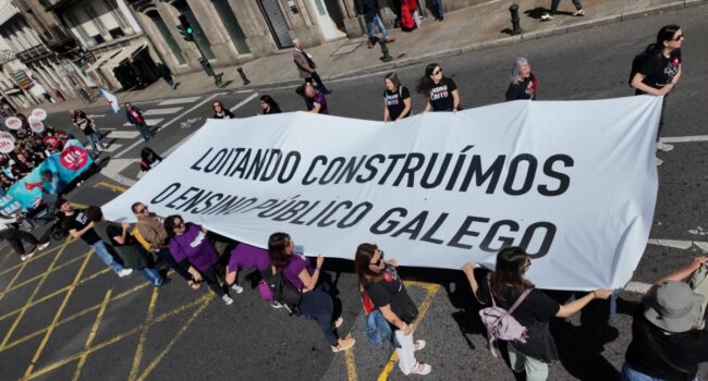 Despois de 19 anos a Consellaría “despacha” a actualización dos catálogos de infantil e primaria sen garantir nin un só posto máis
