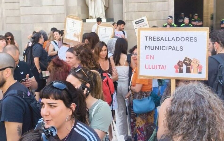 BComú esbronca el Govern Collboni per ignorar els treballadors en vaga i li exigeix que aparti a Batlle de les converses