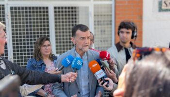 Antonio Maíllo señala que Por Andalucía es “la única fuerza de izquierdas con capacidad de crecimiento” y afea a Bonilla que “siga sin decir la verdad sobre los cribados de cáncer de mama”