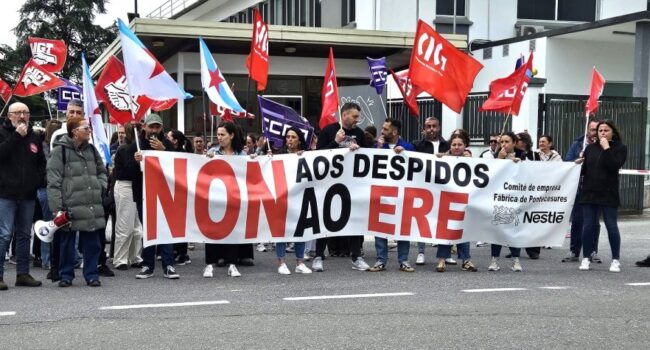 O persoal de Nestlé en Pontecesures inicia protestas para rexeitar os 27 despidos