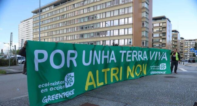 Esixen a Altri no Porto que retire o seu proxecto de macrocelulosa na Ulloa