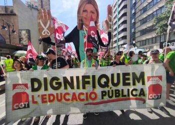Inspección de trabajo obliga a la Conselleria de Educación a climatizar las aulas de 15 centros ante las denuncias de CGT