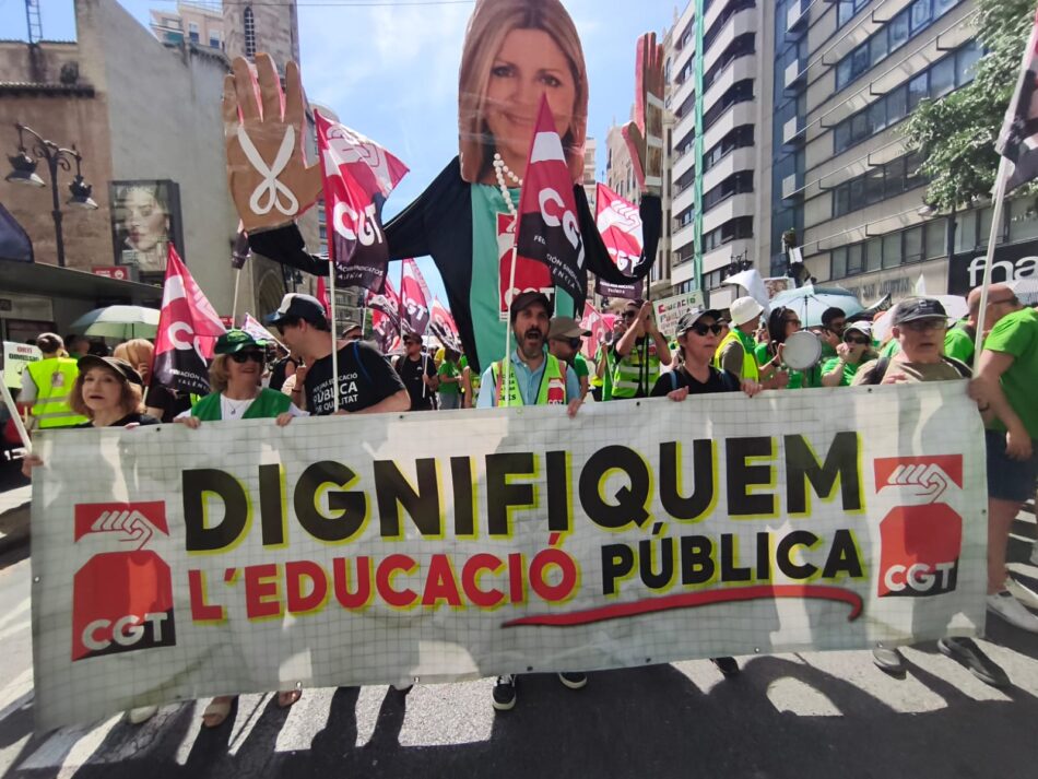 Inspección de trabajo obliga a la Conselleria de Educación a climatizar las aulas de 15 centros ante las denuncias de CGT