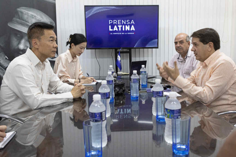 Embajador de China califica de ilegales nuevas medidas contra Cuba