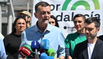 Antonio Maíllo (Por Andalucía) defiende la vivienda como un servicio público más frente a las políticas inmovilistas del PP