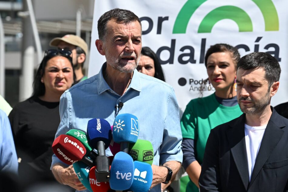 Antonio Maíllo (Por Andalucía) defiende la vivienda como un servicio público más frente a las políticas inmovilistas del PP