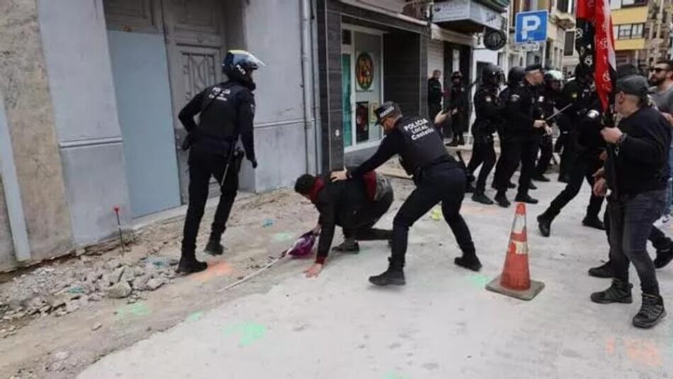 La juez vuelve a negar la reapertura del caso referente a las cargas policiales en el 1º de Mayo en Castellón de la Plana que dejaron varias heridas