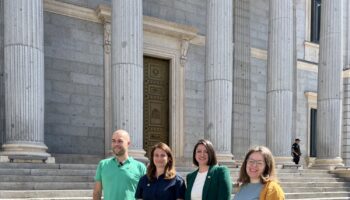 Partido Verde recibe a Marine Tondelier, secretaria nacional de Les Écologistes, para dar apoyo a su partido en las próximas elecciones consulares