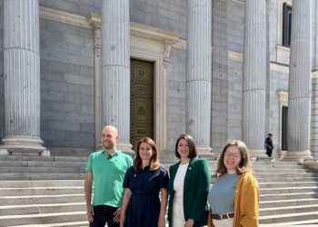 Partido Verde recibe a Marine Tondelier, secretaria nacional de Les Écologistes, para dar apoyo a su partido en las próximas elecciones consulares