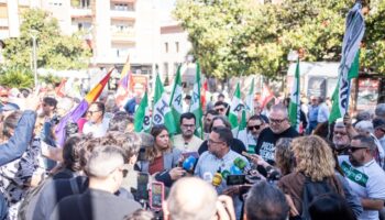 Adelante Andalucía llama a reducir la jornada laboral para todos los trabajadores