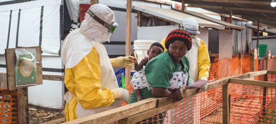 La OMS declara la emergencia sanitaria internacional por el brote de ébola en África central