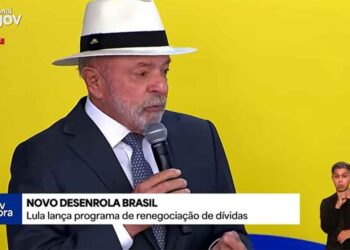 Lula lanza nuevo programa para aliviar deudas en Brasil