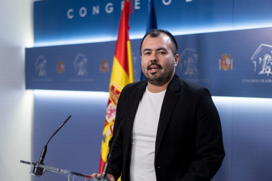 IU plantea a través de Nahuel González una “modificación excepcional” de los plazos de la PAU en la Comunitat Valenciana que “evite perjuicios al alumnado por un PP irresponsable”