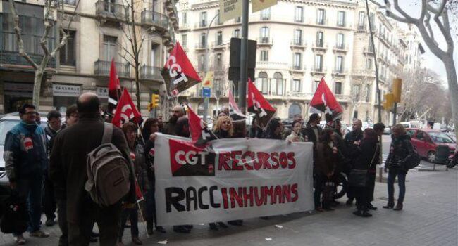 La plantilla del canal telefónico del RACC convoca huelga contra la precariedad salarial