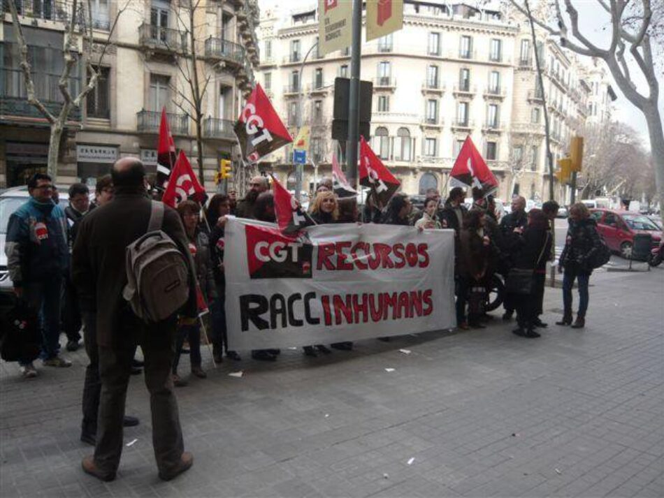 La plantilla del canal telefónico del RACC convoca huelga contra la precariedad salarial