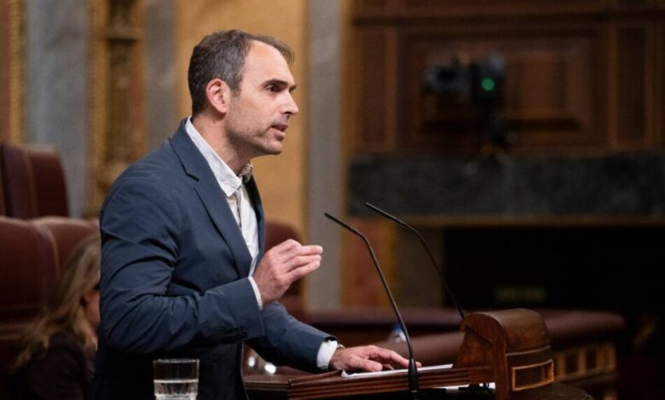 Toni Valero denuncia que PP y Vox están “a la orden de grandes rentistas de la vivienda” y les acusa de aplicar el “sadismo social” cuando “votaron en contra de la prórroga de los alquileres”