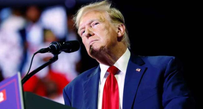 Trump celebra aniversario de independencia cargando contra migrantes, «delincuentes del Tercer Mundo»