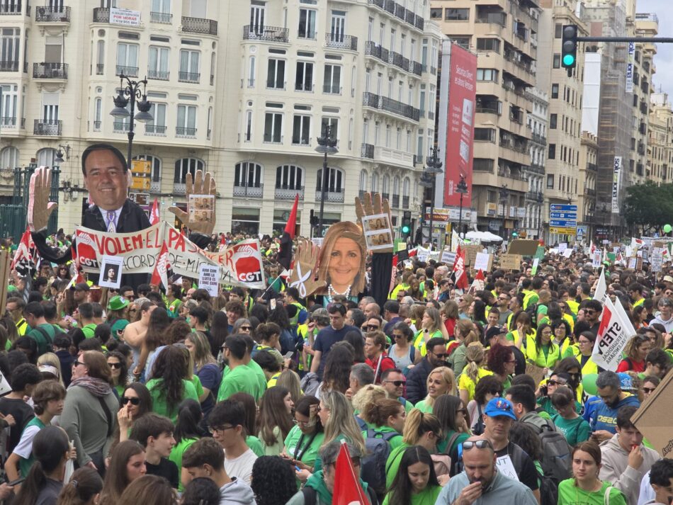 CGT Ensenyament al profesorado después de la manifestación en Valencia: “Ganaremos”