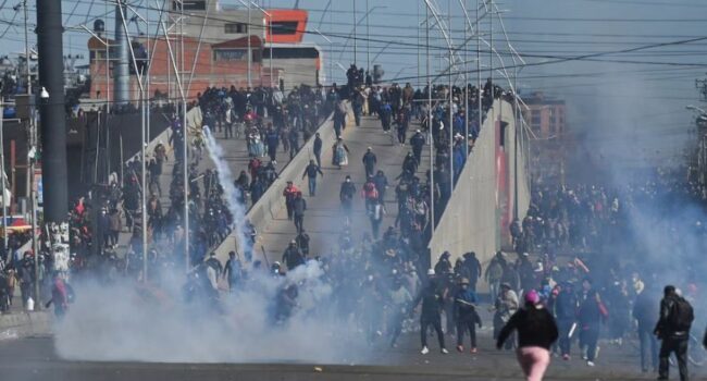 Bolivia sale a las calles contra la restauración neoliberal