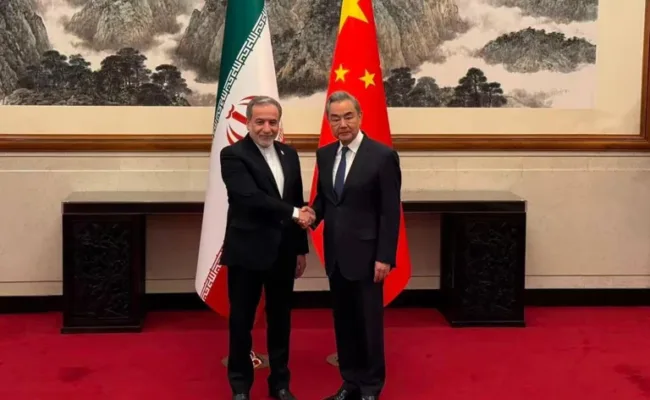 China condena los ataques de EE.UU. e Israel sobre Irán y los cataloga de ilegítimos