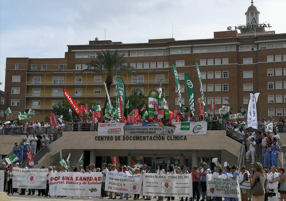 CCOO y UGT convocan huelga y concentraciones de técnicos medios y superiores en el SAS el 25 de mayo