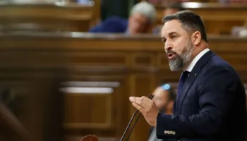 Vox siembra el bulo de que el Gobierno financia la iniciativa de FACUA ‘Frenar a la extrema derecha’