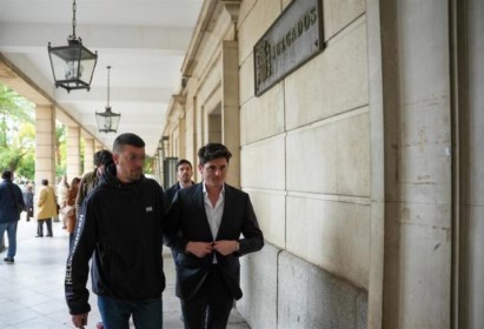 La Agrupación de Periodistas de UGT rechaza el modus operandi de Vito Quiles y el apoyo que le da el PP: “Eso no es periodismo”