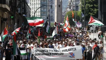Bilbao repudia represión policial contra activistas de flotilla a Gaza