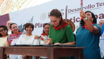 Claudia Sheinbaum en Atenco: «Nunca más un policía reprimirá al pueblo de México»