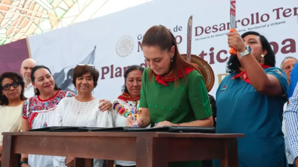 Claudia Sheinbaum en Atenco: «Nunca más un policía reprimirá al pueblo de México»