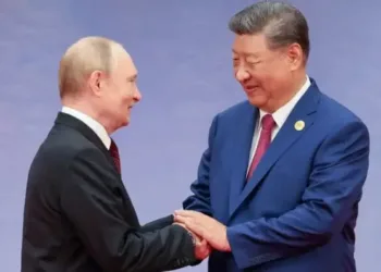 Putin realiza visita oficial a China para conversar con Xi Jinping