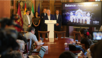 «Récord de Feria, récord de abandono»: el barrio que acoge el Real sigue siendo el que menos servicios públicos tiene de toda Sevilla