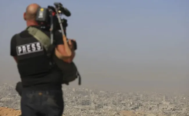 Periodistas palestinos denuncian política sistemática de persecución en el Día Mundial de la Prensa